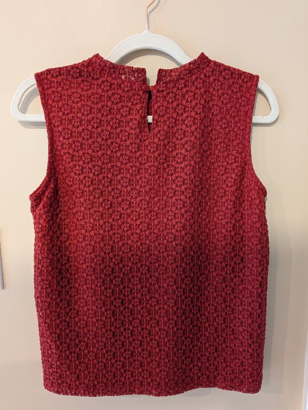 Natural Beauty Basic Red Sleeveless Top - Size M (Japanese Brand)